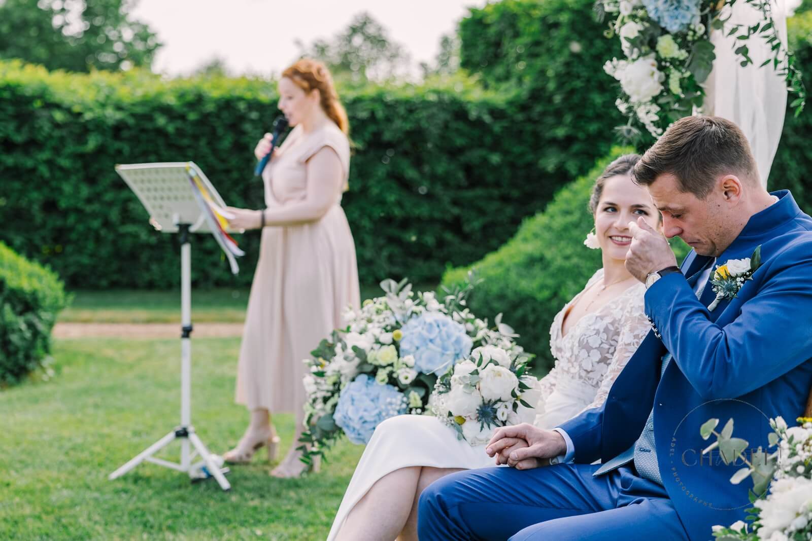 Une cérémonie pleine d'émotions pour le mariage d'alexandra et benjamin